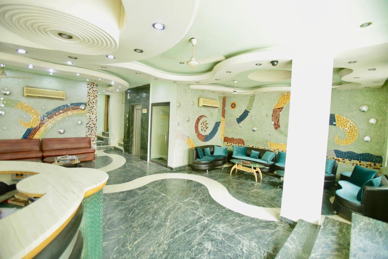 Hotel Madonna New Delhi Exterior photo